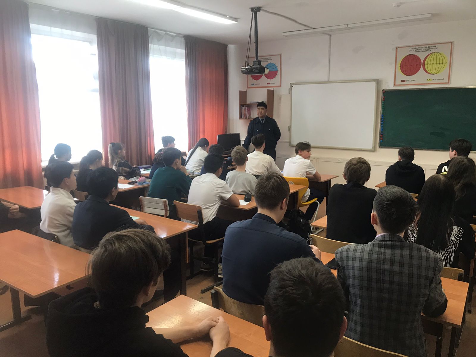Профилактическая беседа  «Хулиганство, вымогательство и грабеж»