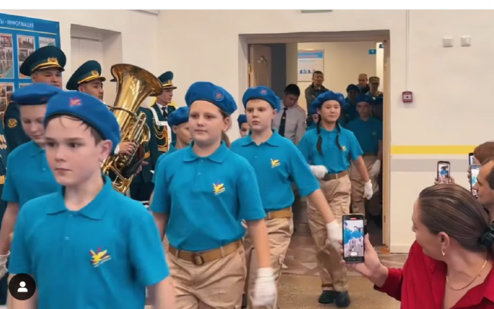 Принятие присяги 5"А" классом "Жас Сарбаз"